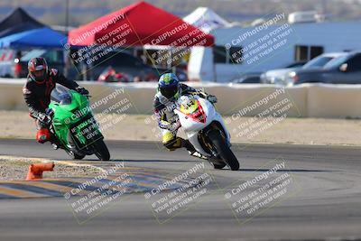 media/Dec-18-2022-SoCal Trackdays (Sun) [[8099a50955]]/Turn 2 (950am)/